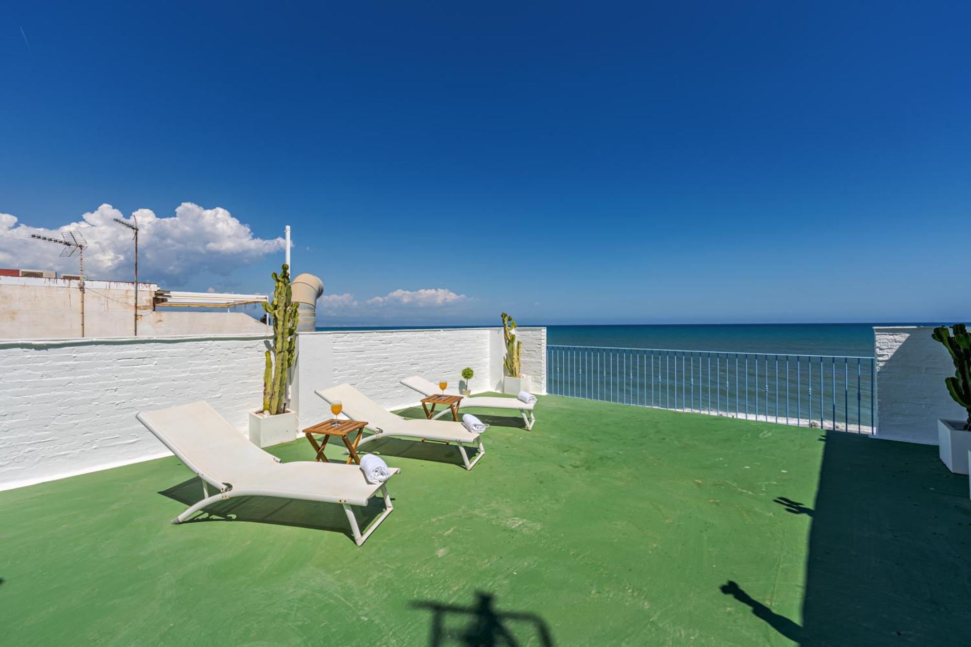 Carihuela - Beach & Sun Торемолинос Екстериор снимка
